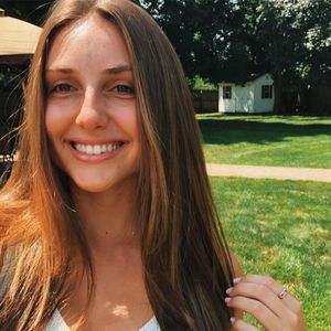 Meet your Posher, Brittani